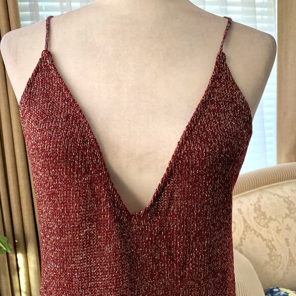 Zara LONG SPARKLY V-NECK KNIT MAXI DRESS in Maroon - Picture 6 of 12